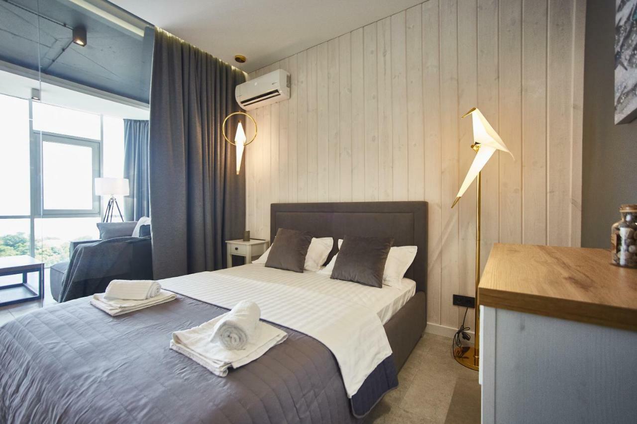 אודסה Gagarin Plaza Luxury Sea View Apartments מראה חיצוני תמונה