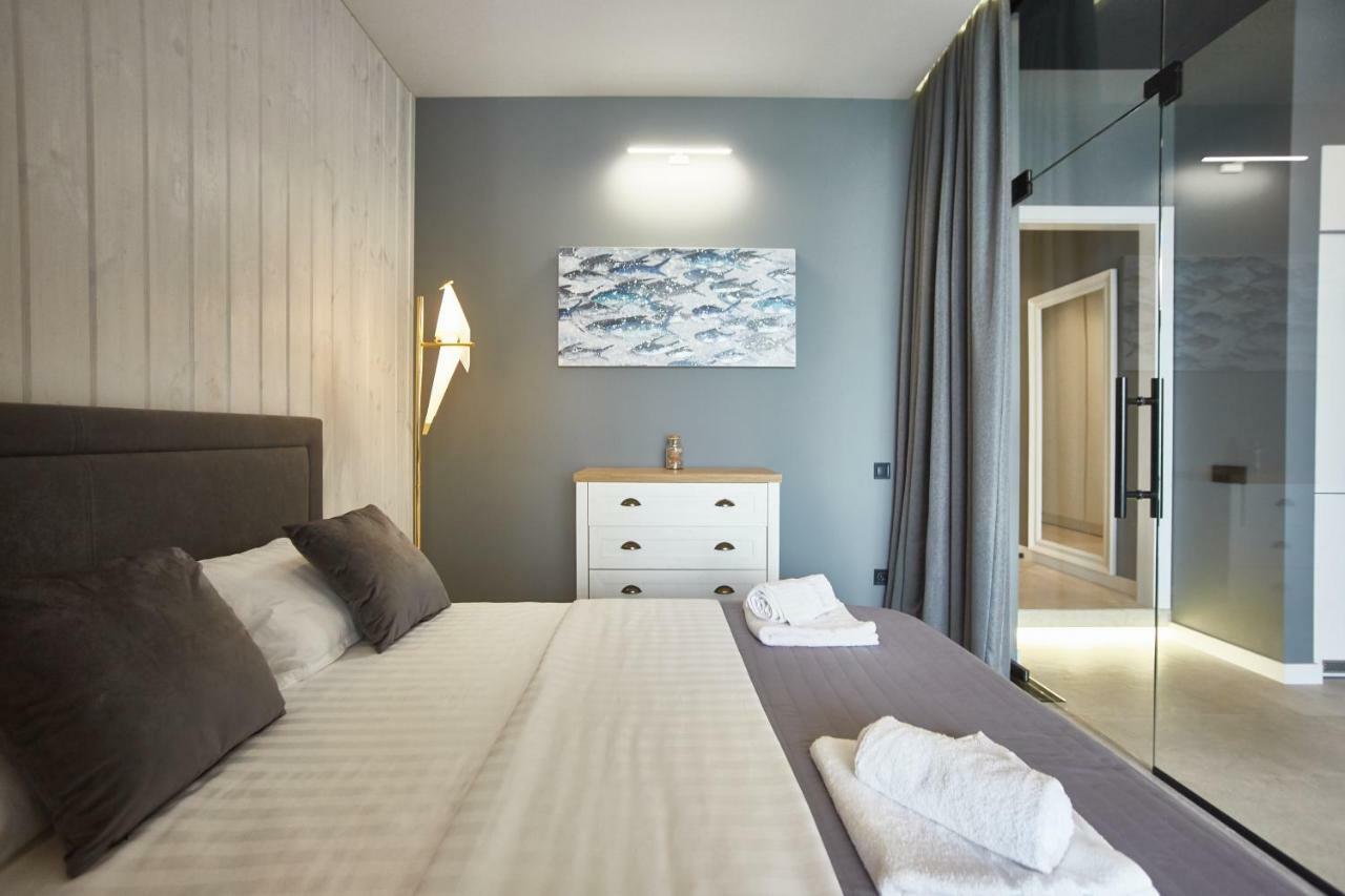 אודסה Gagarin Plaza Luxury Sea View Apartments מראה חיצוני תמונה