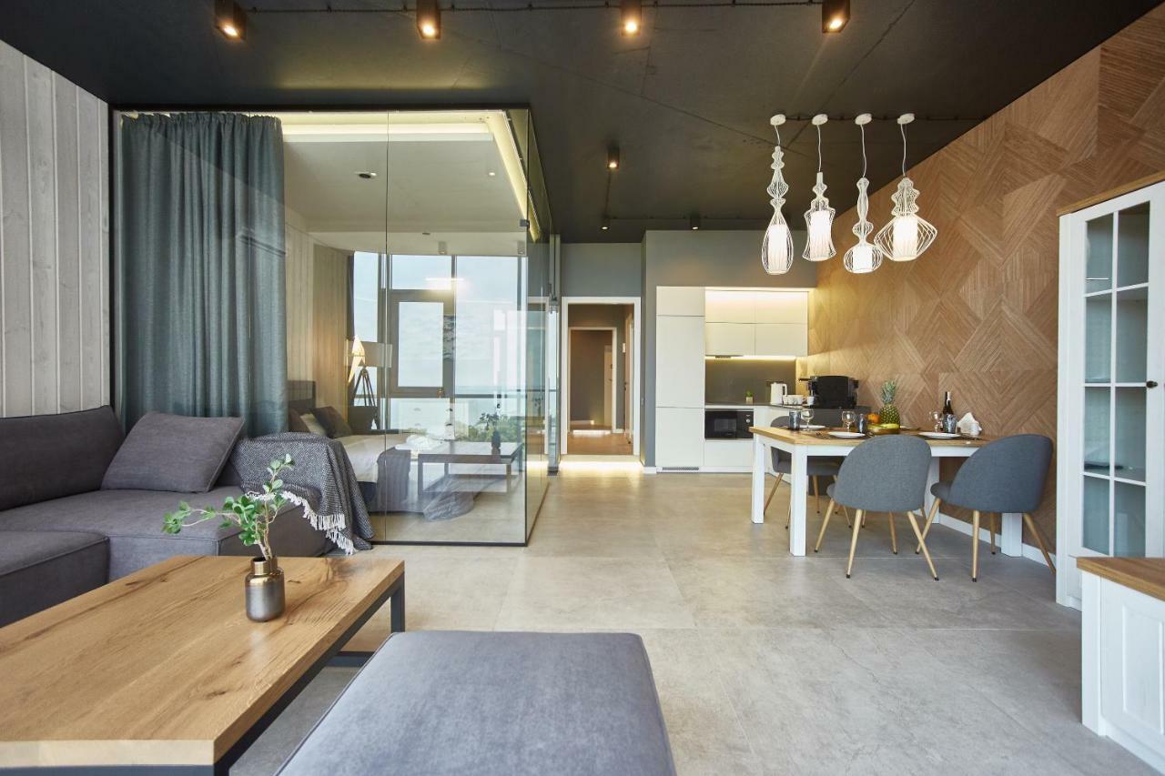 אודסה Gagarin Plaza Luxury Sea View Apartments מראה חיצוני תמונה