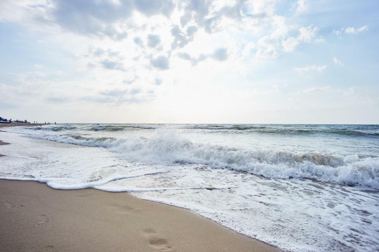 אודסה Gagarin Plaza Luxury Sea View Apartments מראה חיצוני תמונה